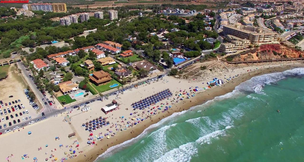 2-Bedroom And Living Room Apartment Near Campoamor Beach 外观 照片