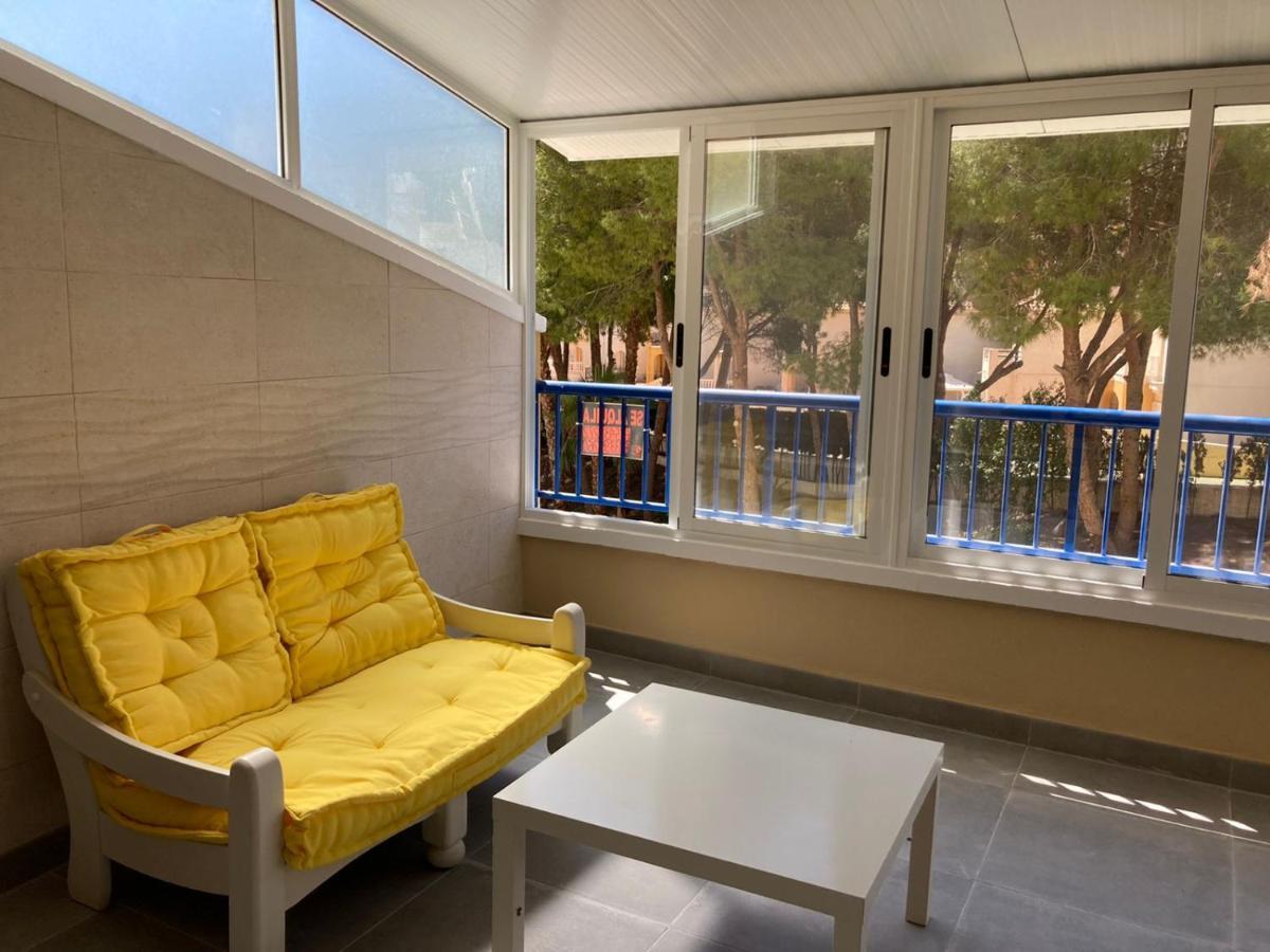 2-Bedroom And Living Room Apartment Near Campoamor Beach 外观 照片